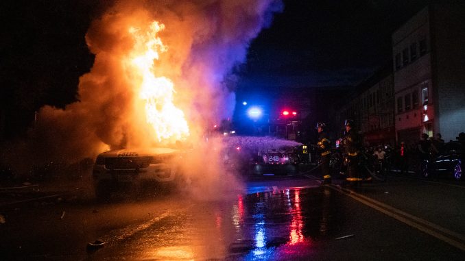 En este momento estás viendo Consejos para evitar incendios en un vehículo