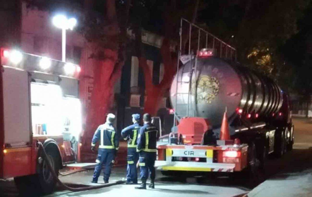 En este momento estás viendo Incendio con material combustible deja pérdidas totales